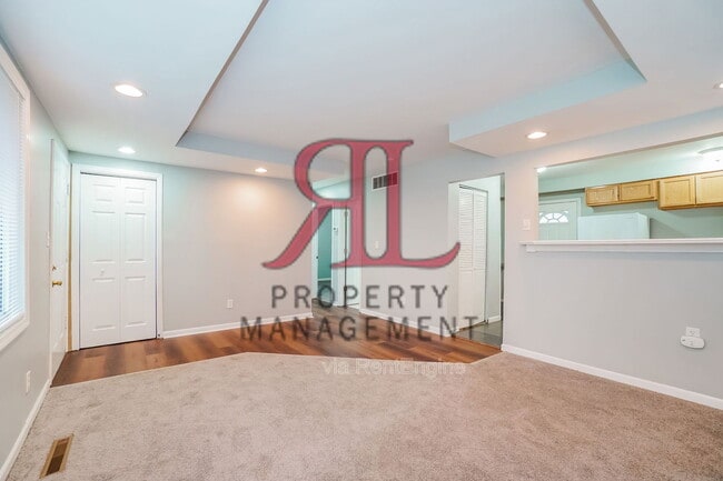 Foto del edificio - 2262 Century Dr