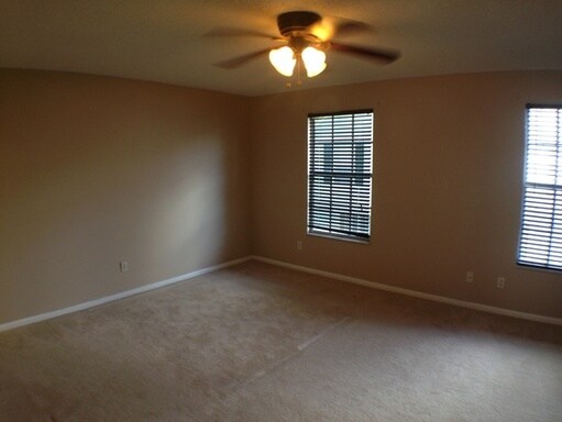 Building Photo - 1828 Mill Run Cir
