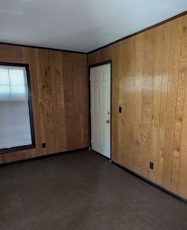 bedroom - 408 Heard Ave