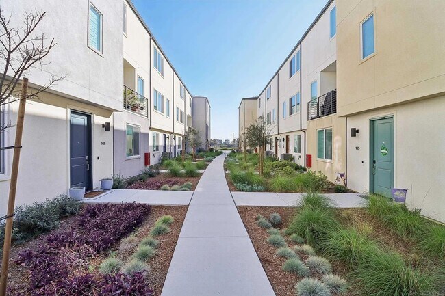 Foto del edificio - 4 Bedroom Townhouse