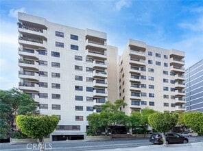 Building Photo - 727 S Ardmore Ave