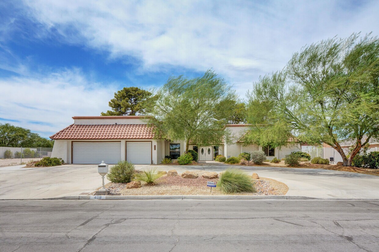 408 Lacy Ln, Las Vegas, NV 89107 House for Rent in Las Vegas, NV