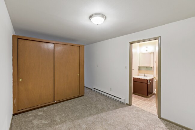 Foto del edificio - 5625 15th Ave NE