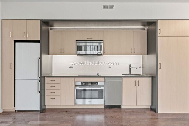 Foto del edificio - St. John's Hidden Gem ALL Utilities Paid b...