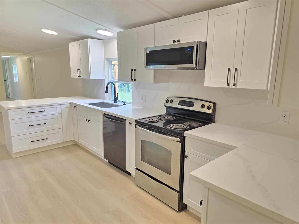 Foto principal - 5060 Evergreen Forest Ln