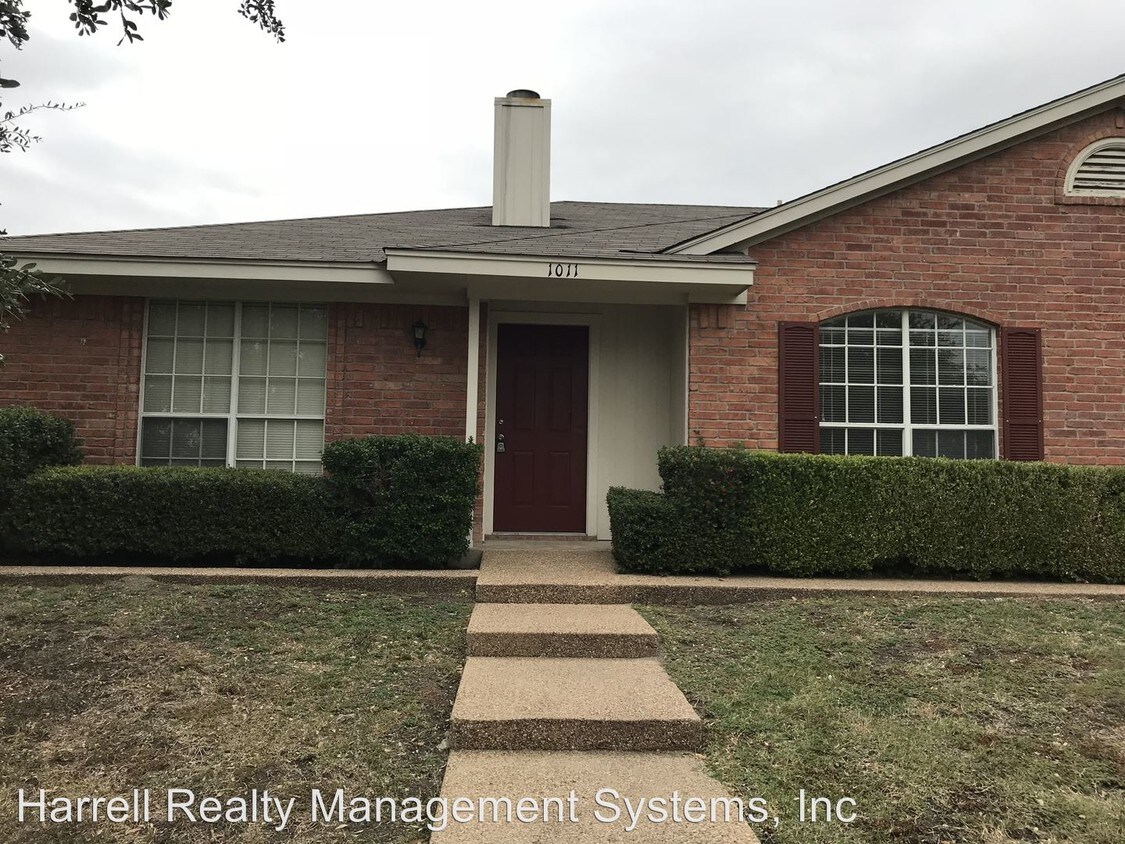 2 br, 2 bath House 1011 Parkview Circle House Rental in Hewitt, TX