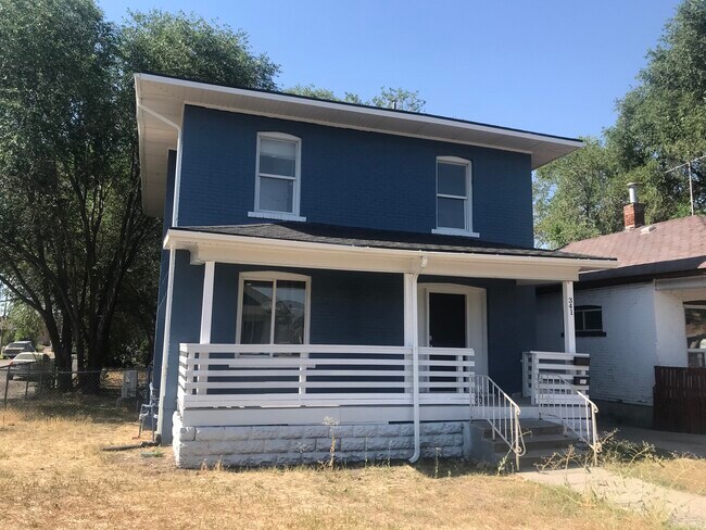 Building Photo - 341 32nd St