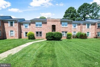 Building Photo - 7520 Rhode Island Ave