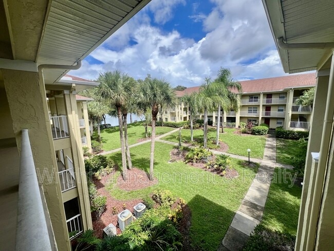 Building Photo - 2690 Coral Landings Blvd