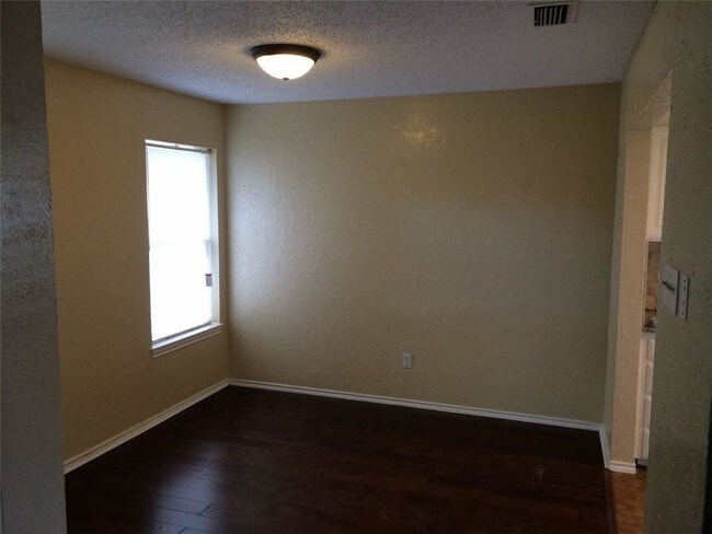 Building Photo - 3717 Furneaux Ln