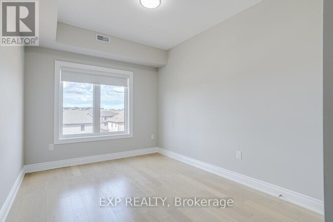 Photo du bâtiment - 163 Port Robinson Rd