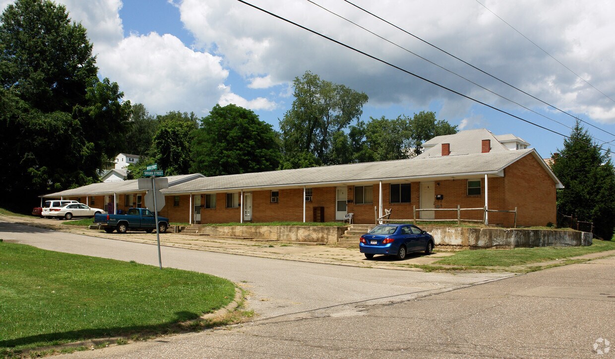 Foto principal - 643-699 Wood St