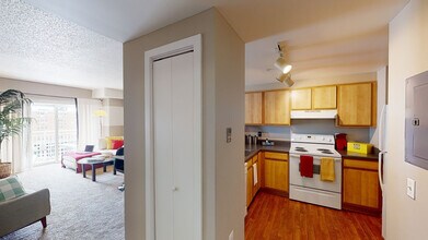 The Centerpoint Apartments photo'