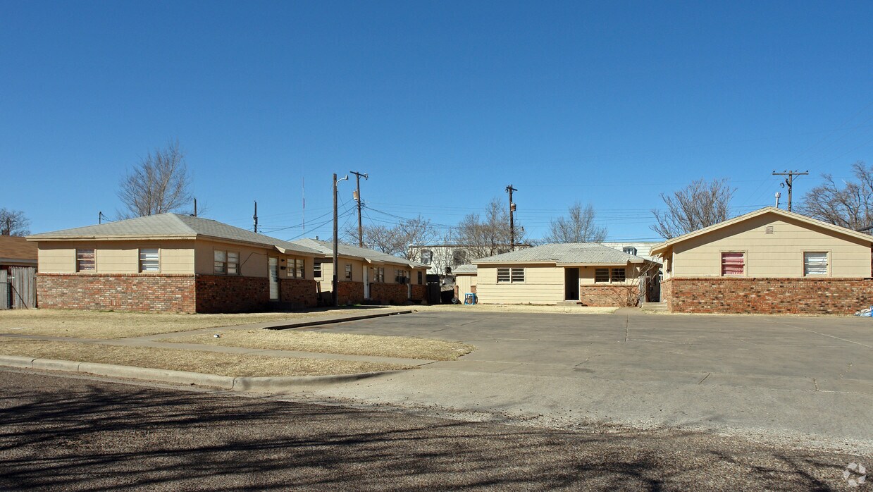 Primary Photo - 6434 Avenue Q