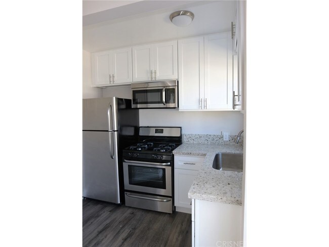 Building Photo - 1813 W Victory Blvd