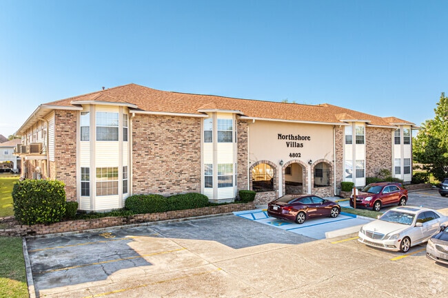 Building Photo - Northshore Villas