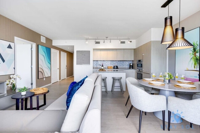 Building Photo - 4112 Jimmy Buffett Mem Hwy