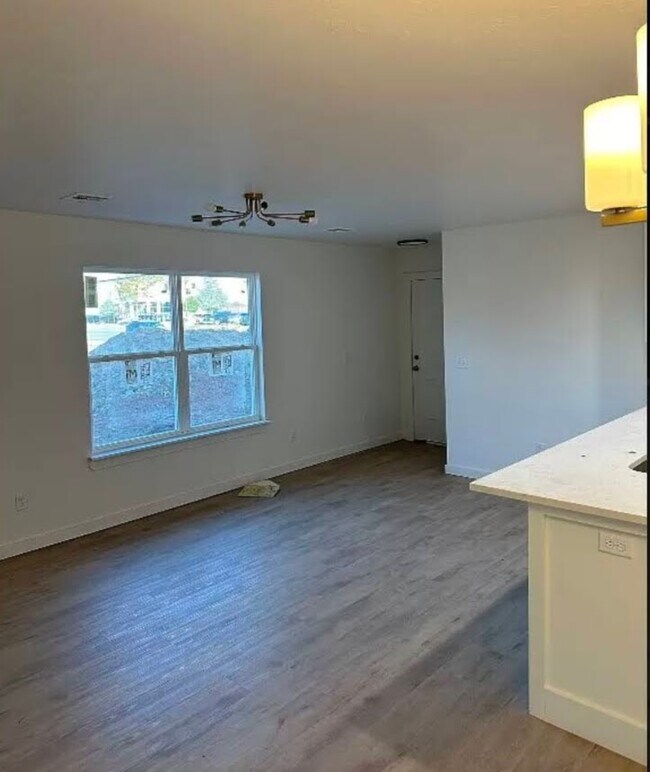 Foto del edificio - 216 NW 122nd St