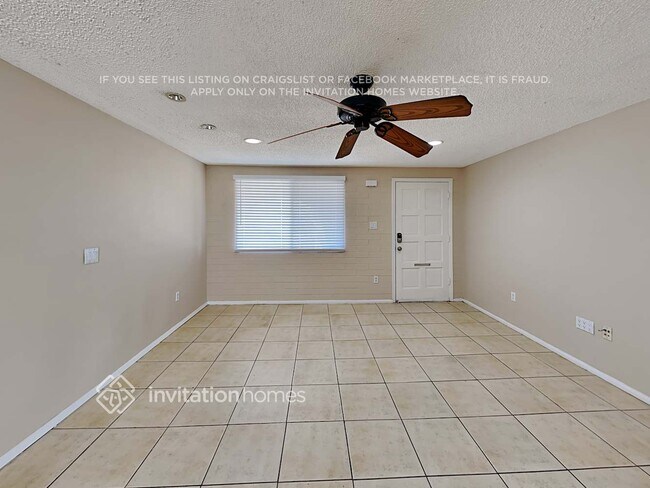 Building Photo - 4359 N 71st Dr