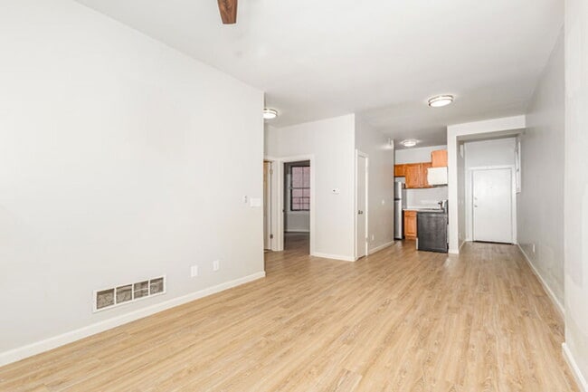 Building Photo - 3107 Colerain Ave