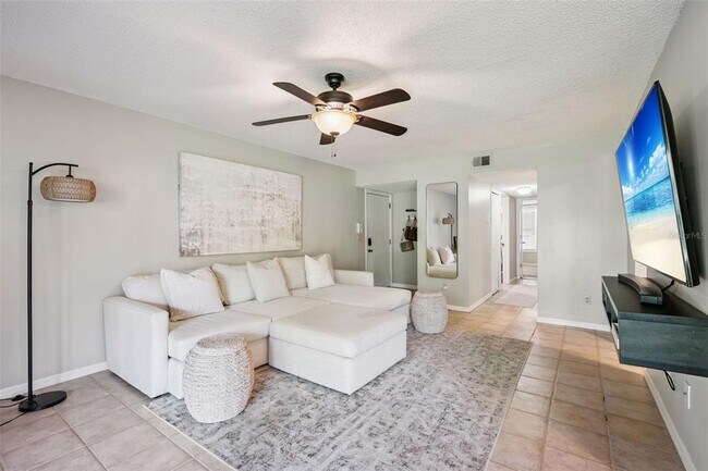 Foto del edificio - 2258 Coach House Blvd