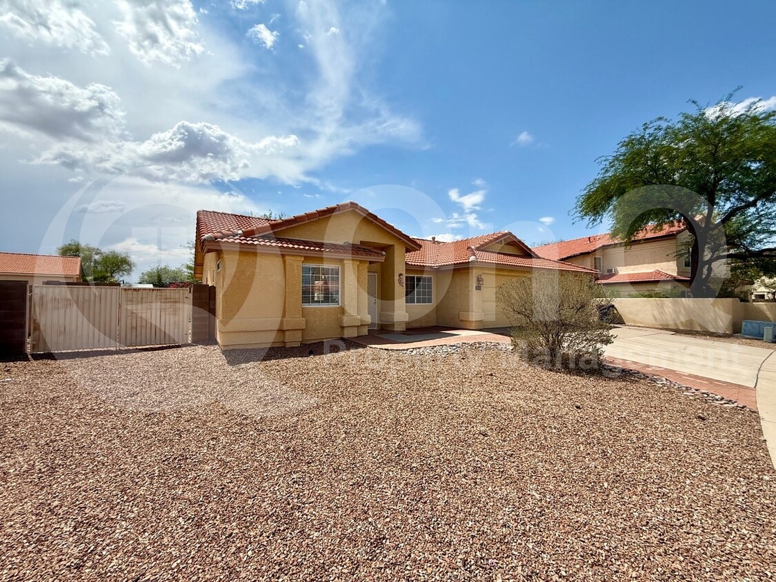 Photo - 7634 South Wildberry Avenue
