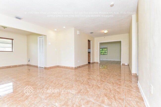 Foto del edificio - 10805 SW 142nd Ln