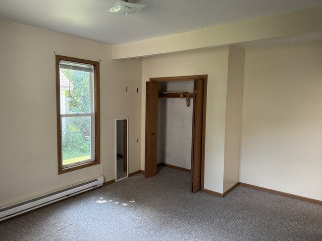 Building Photo - 1118 S Barstow St