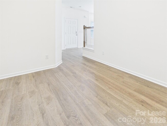 Building Photo - 2794 Yeager Dr NW