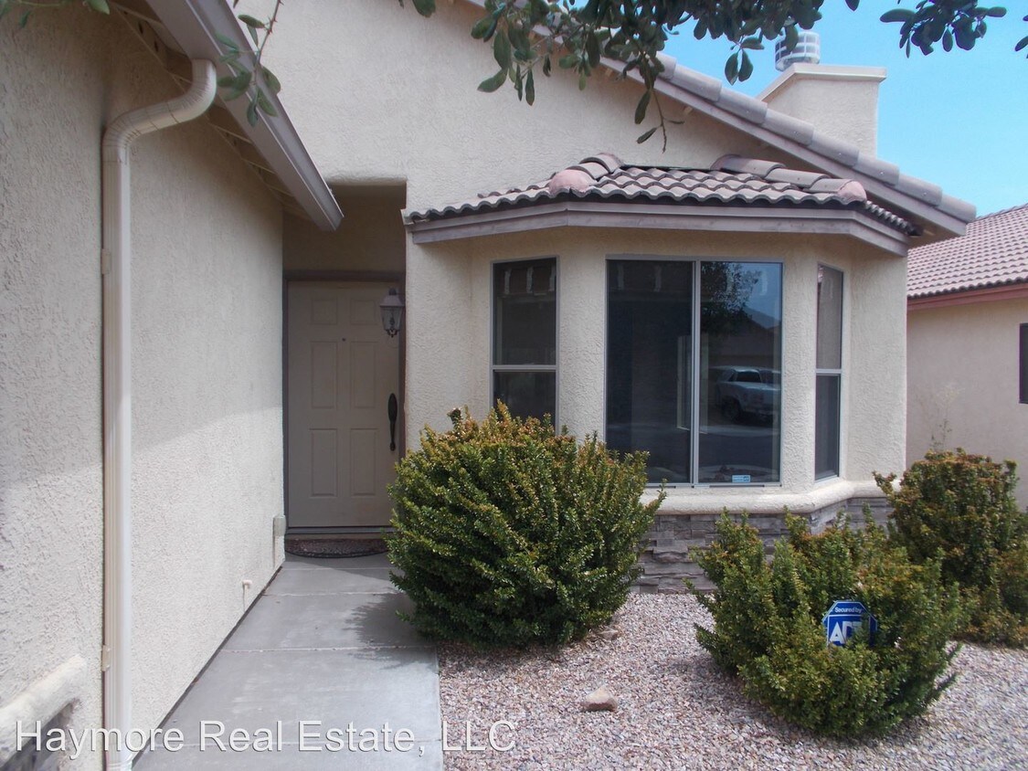 Foto del edificio - 3 br, 2 bath House - 1879 Goldstone St.