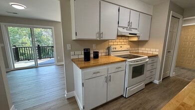 Building Photo - 4511 S Donald Ct