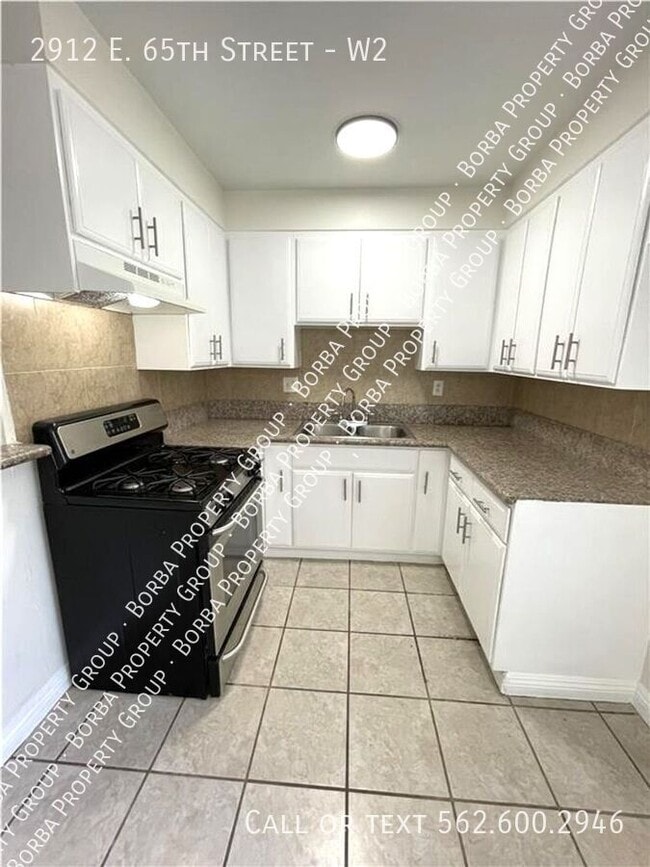 Foto del edificio - 2912 E 65th St