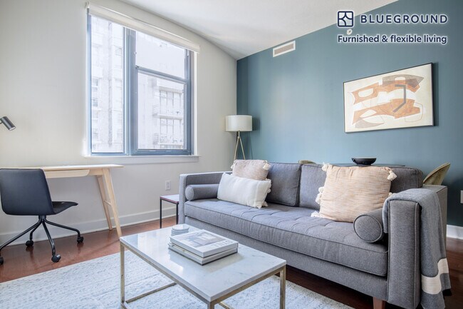 Foto del edificio - 401 Massachusetts Ave NW