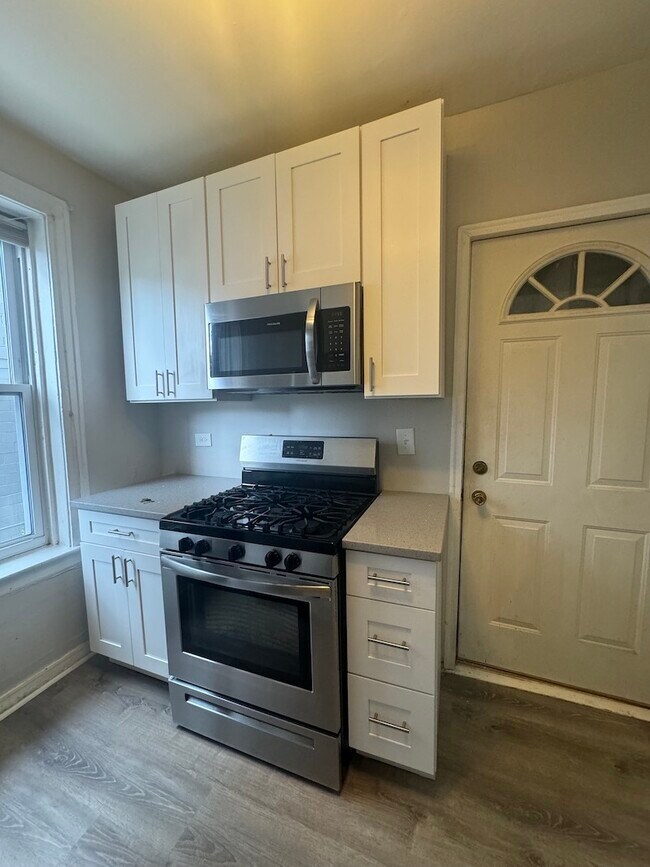 Foto del edificio - 2602 W Altgeld St