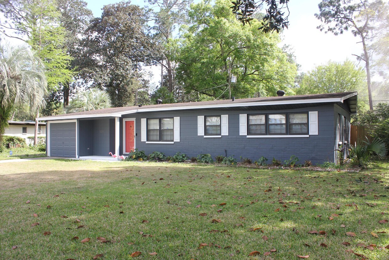 1311 NE 18th Ave, Gainesville, FL 32609 House for Rent in Gainesville