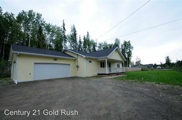 Primary Photo - 3 br, 2 bath House - 740 Lakloey Dr