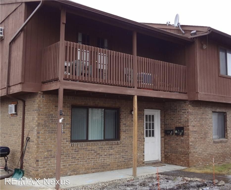 Primary Photo - 1 br, 1 bath Apartment - 2639 Columbia #2