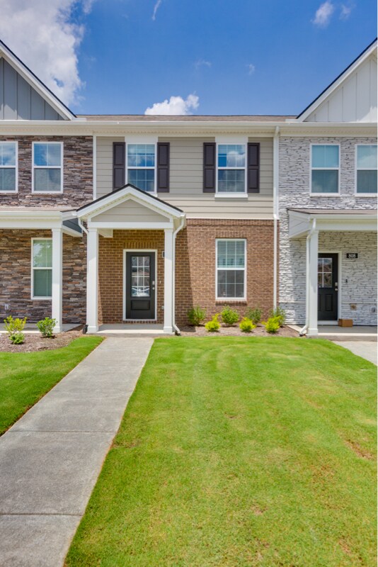 Foto principal - 810 Quinn Dr