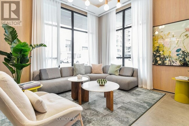 Photo du bâtiment - 770 Whitlock Ave