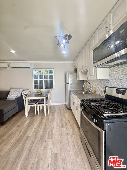 Foto del edificio - 18002 Collins St