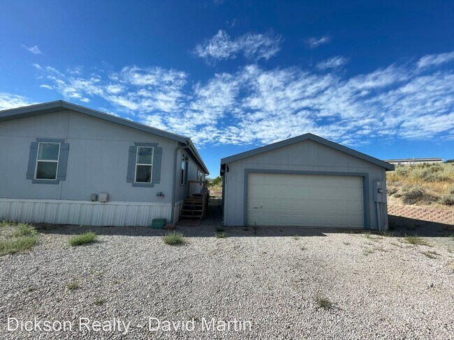Building Photo - 4 br, 2 bath House - 18505 Northridge Ave