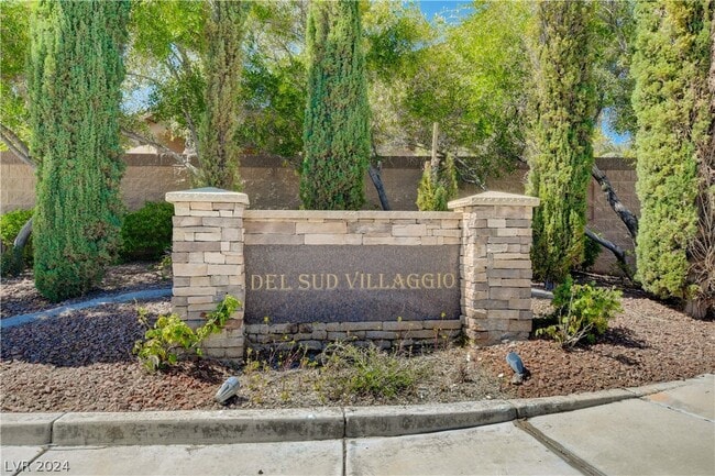 Building Photo - 8480 S Via De Bella Sidra Ct