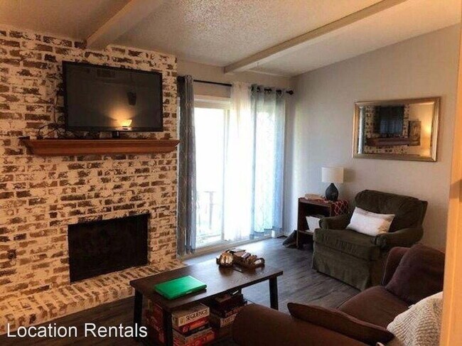 Foto del edificio - "Charming 3-Bedroom Home with 2 Full Baths in Lubbock's Heart – 1277 Sq Ft of Comfort Await!"
