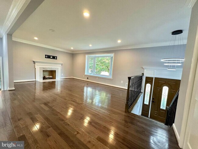 Foto del edificio - 7512 Allan Ave