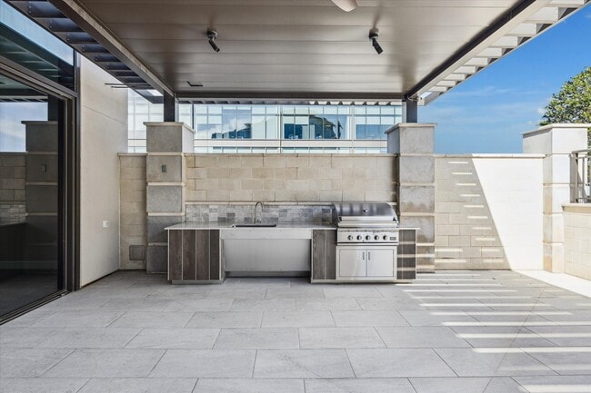 Foto del edificio - 9757 Katy Fwy