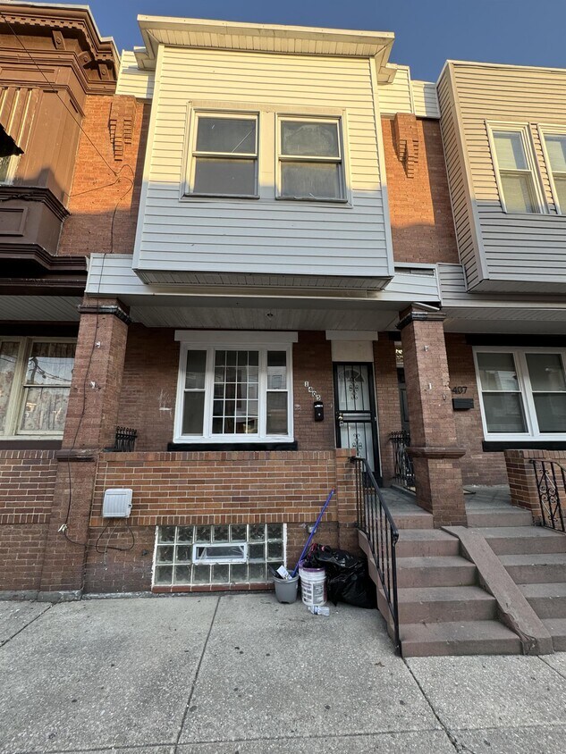 Primary Photo - 1405 S Etting St