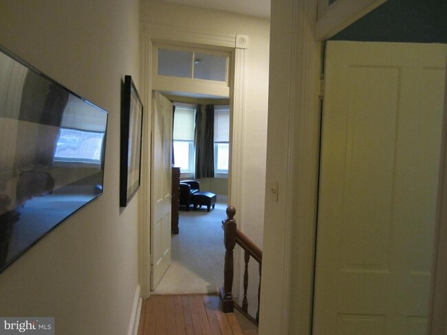 Building Photo - 3507 Elm Ave