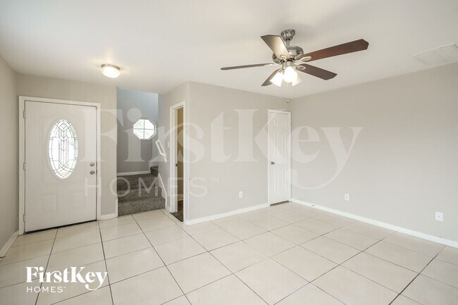 Foto del edificio - 7202 Nettle Springs Ct