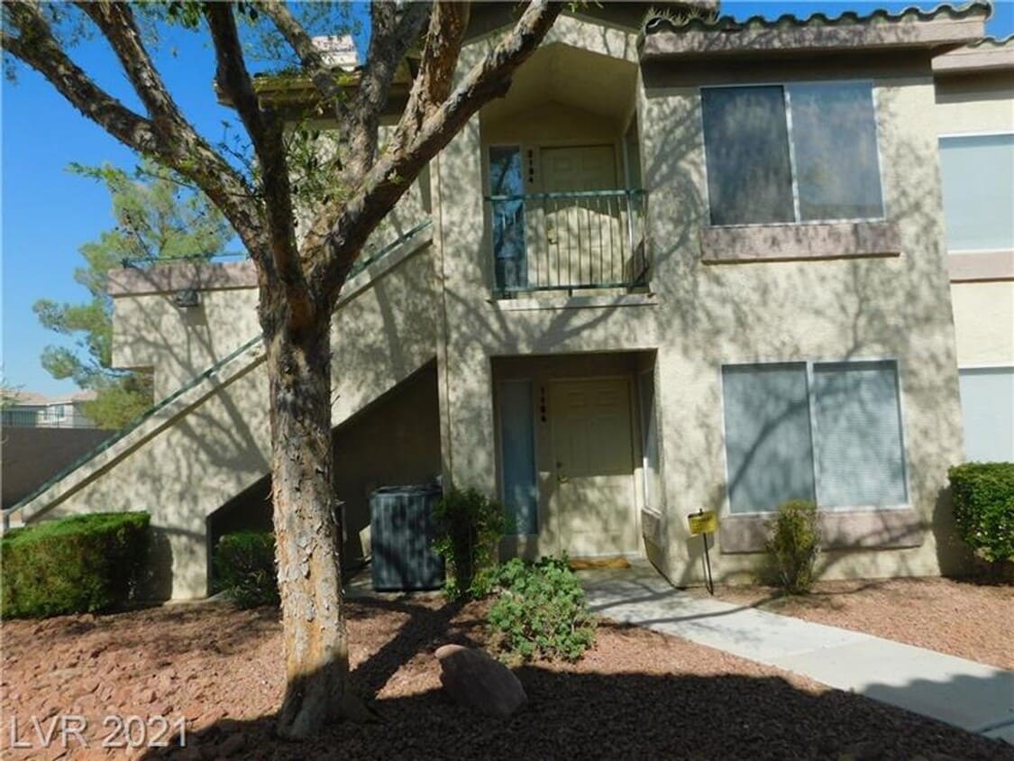 Building Photo - Tropicana #2184