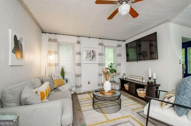 Foto del edificio - 5157 Roswell Rd